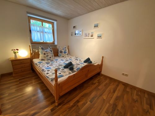 8. Bild Schlafzimmer...